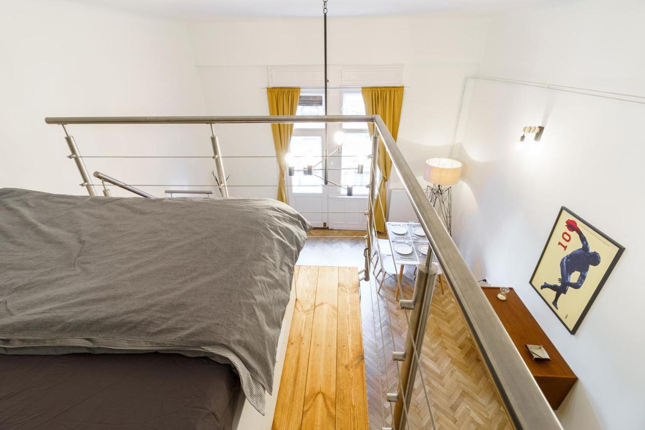 Central Loft-Style Flat Next To Danube Budapest Ngoại thất bức ảnh