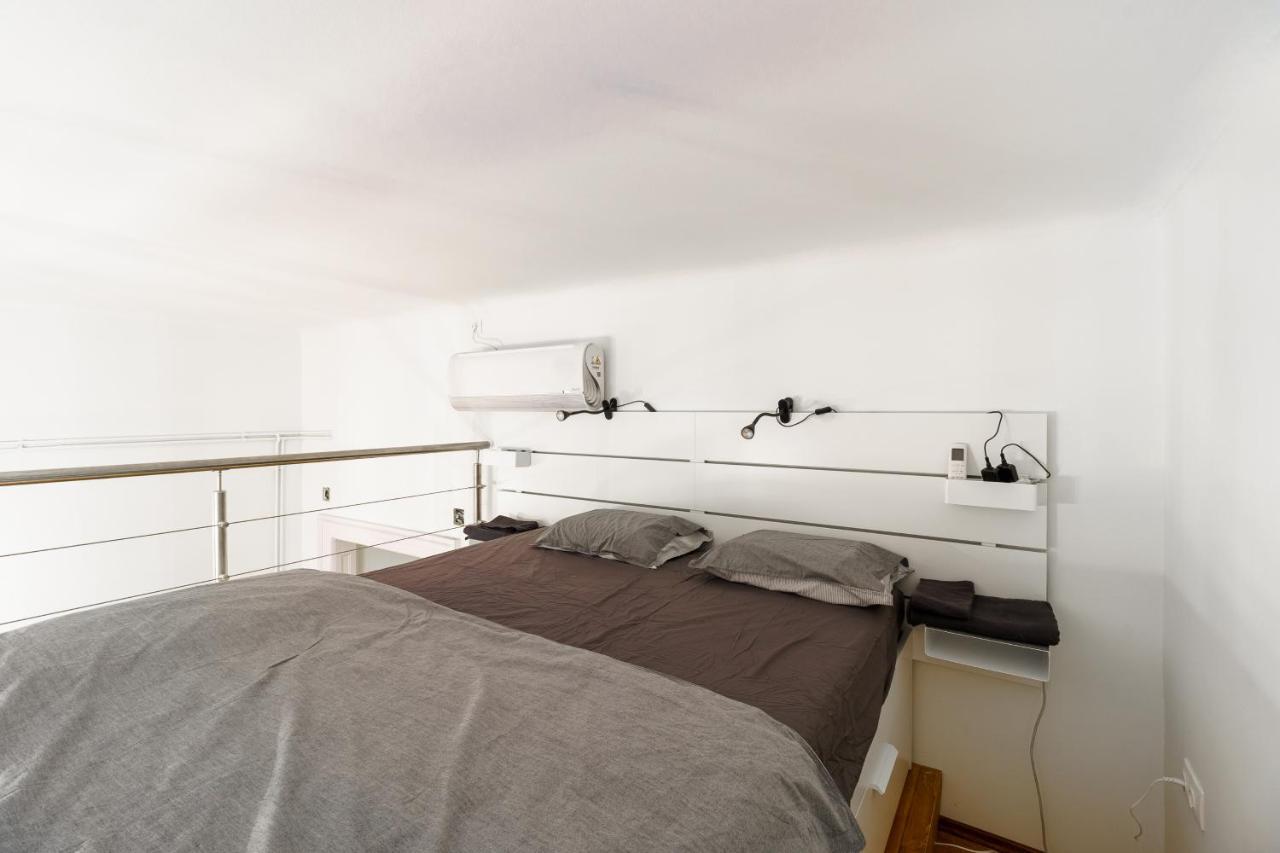 Central Loft-Style Flat Next To Danube Budapest Ngoại thất bức ảnh